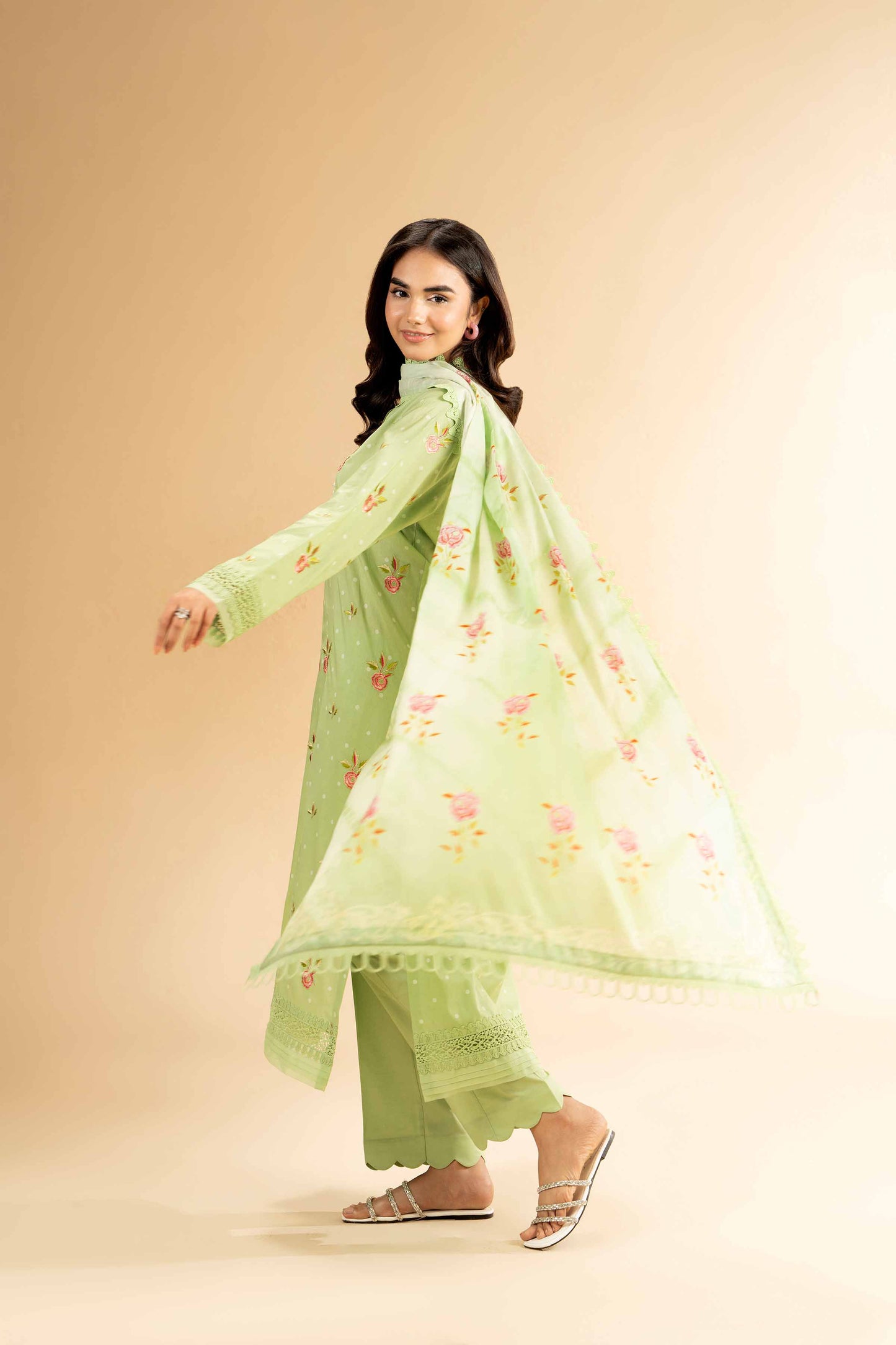 Nishat | Cross Season Edit | 42401819-1 S Green Lawn
