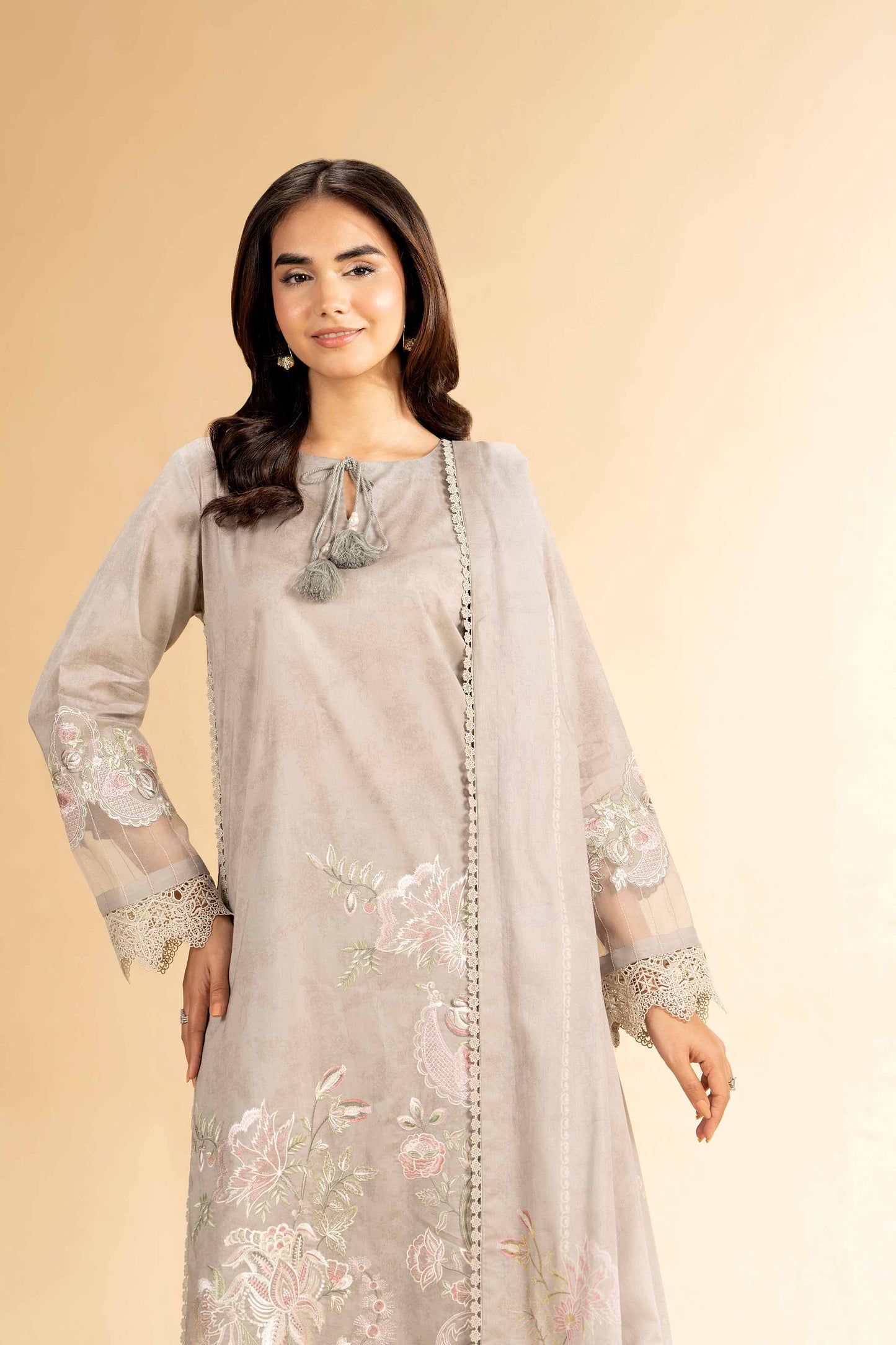 Nishat | Cross Season Edit | 42401823-1 L Gray Lawn