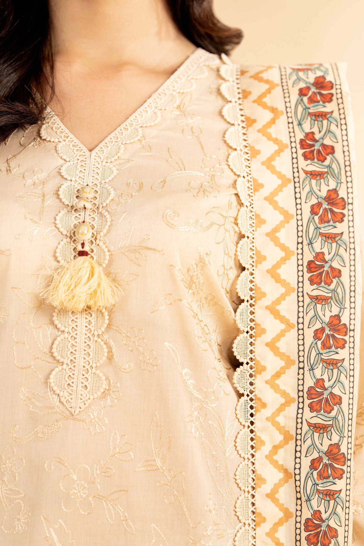 Nishat | Cross Season Edit | 42401825-1 M Skin Lawn