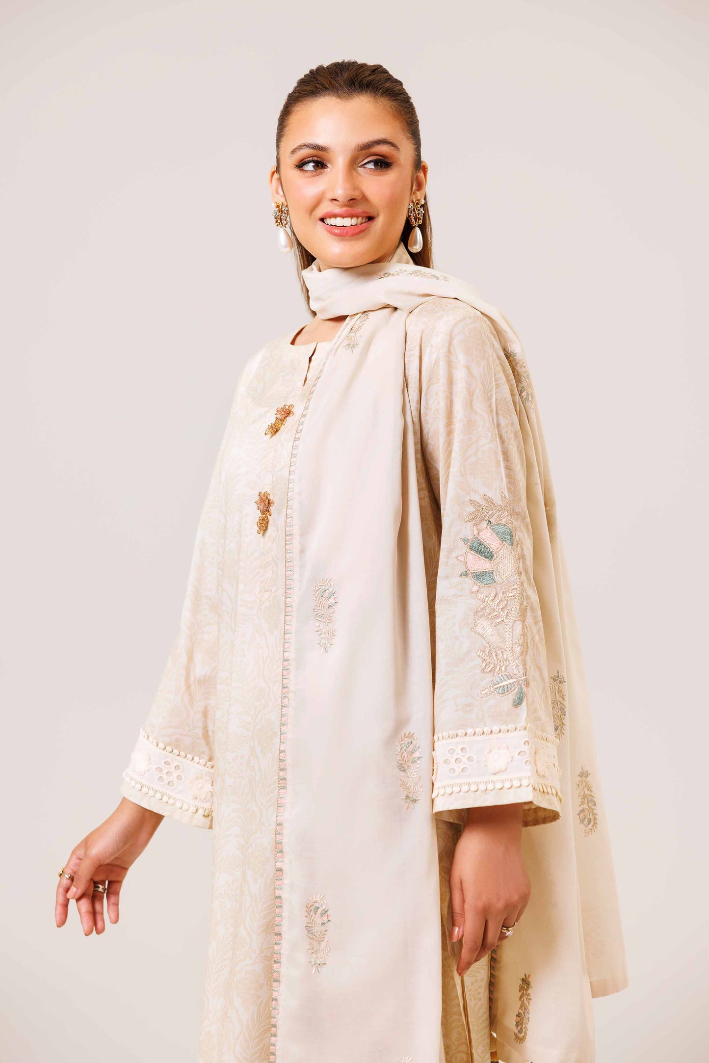 Nishat | Cross Season Edit | 42401985-1 M Beige Lawn