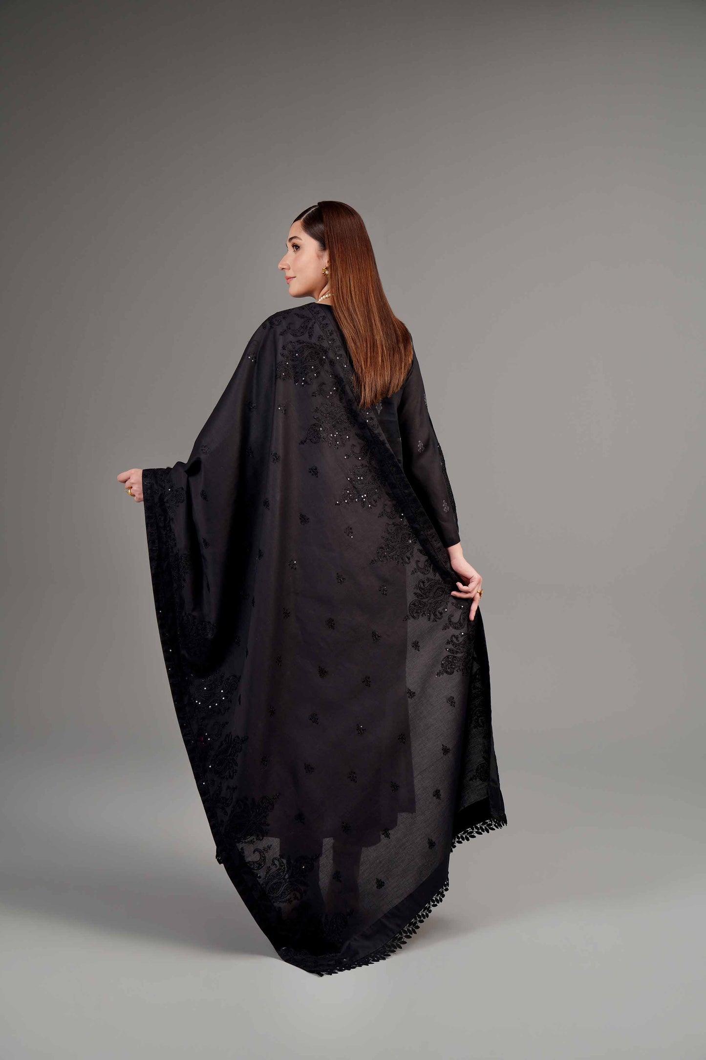 Nishat | Cross Season Edit | 42401987-1 S Black Lawn