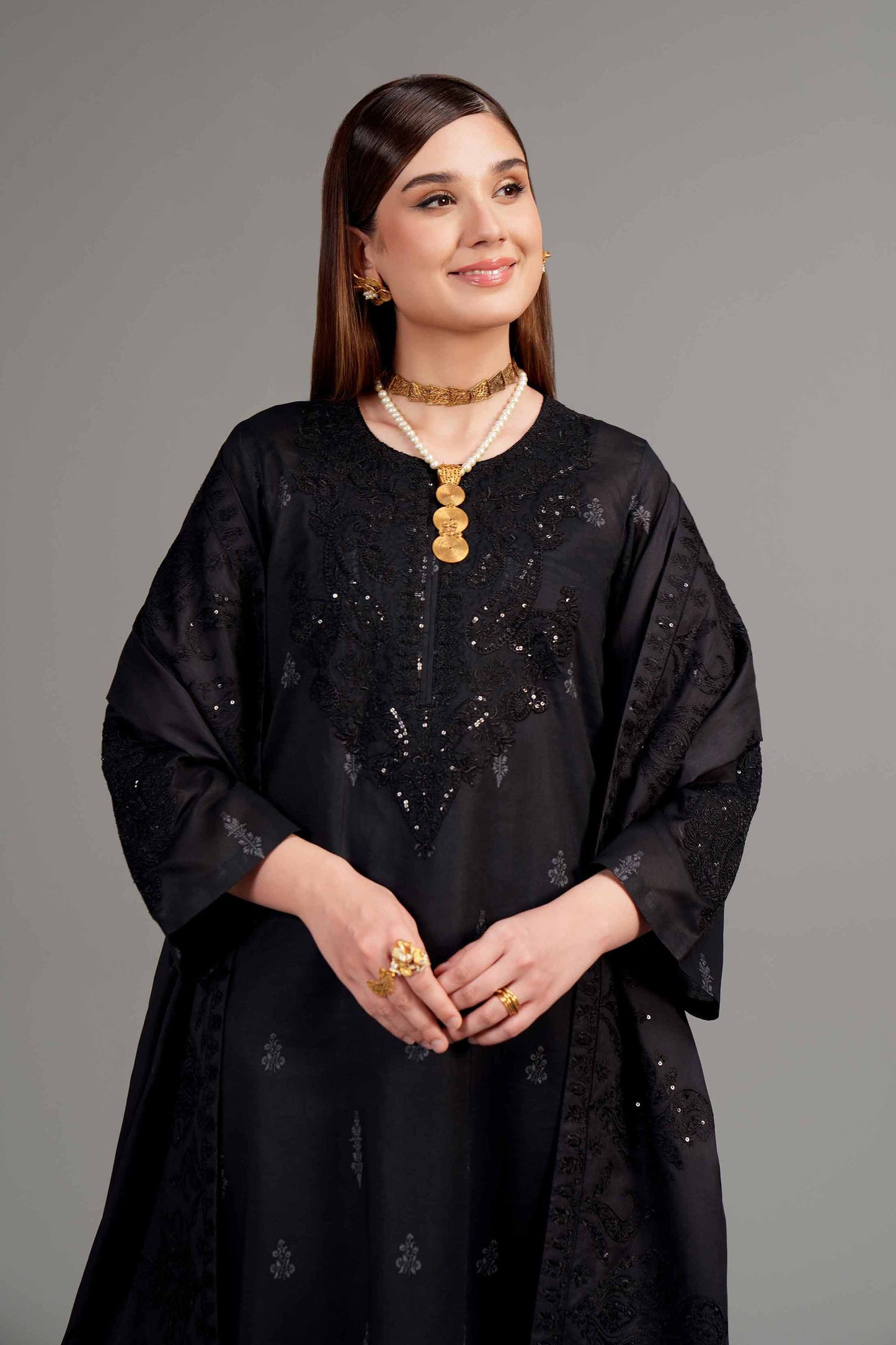 Nishat | Cross Season Edit | 42401987-1 L Black Lawn