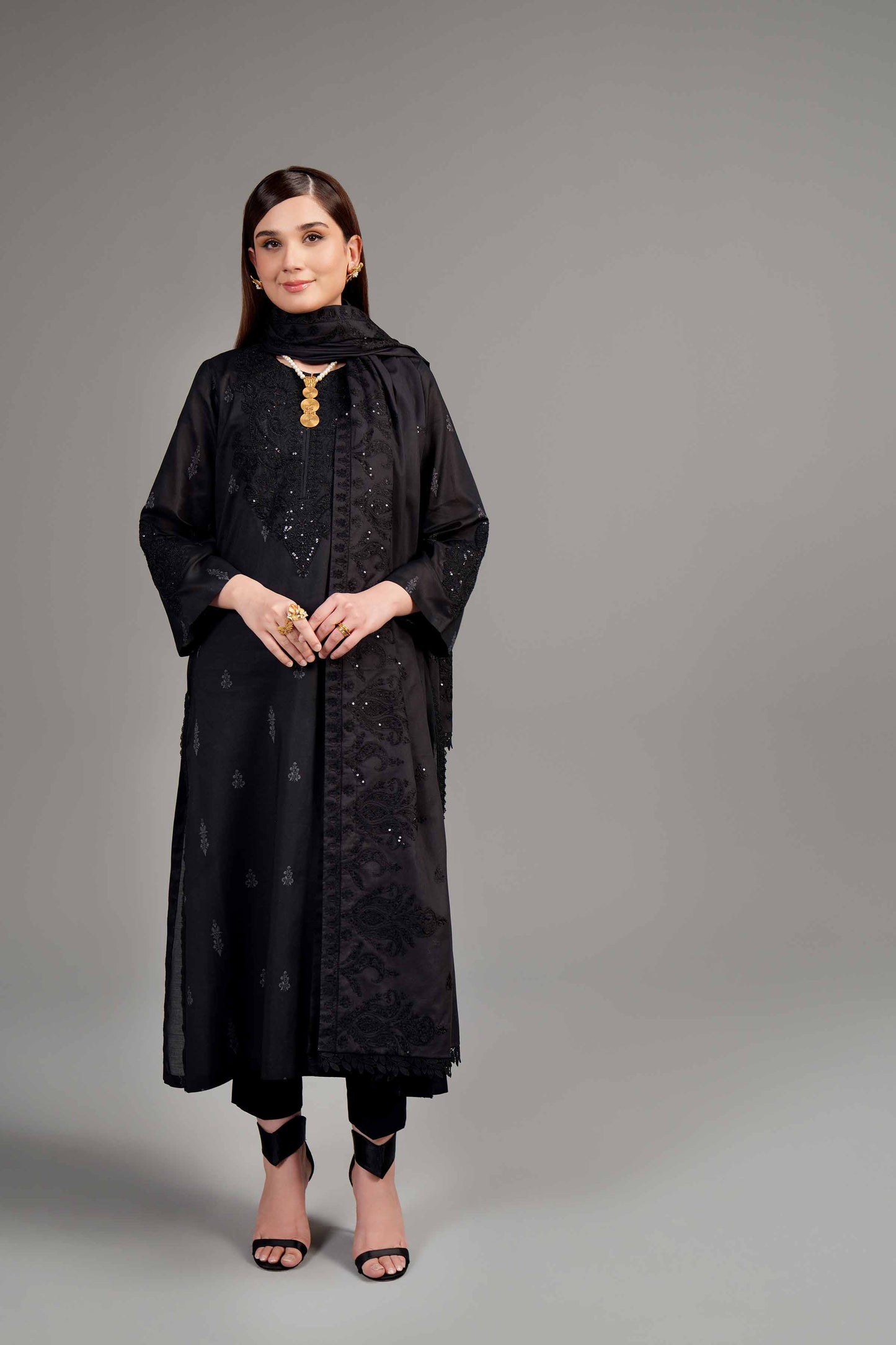 Nishat | Cross Season Edit | 42401987-1 XL Black Lawn