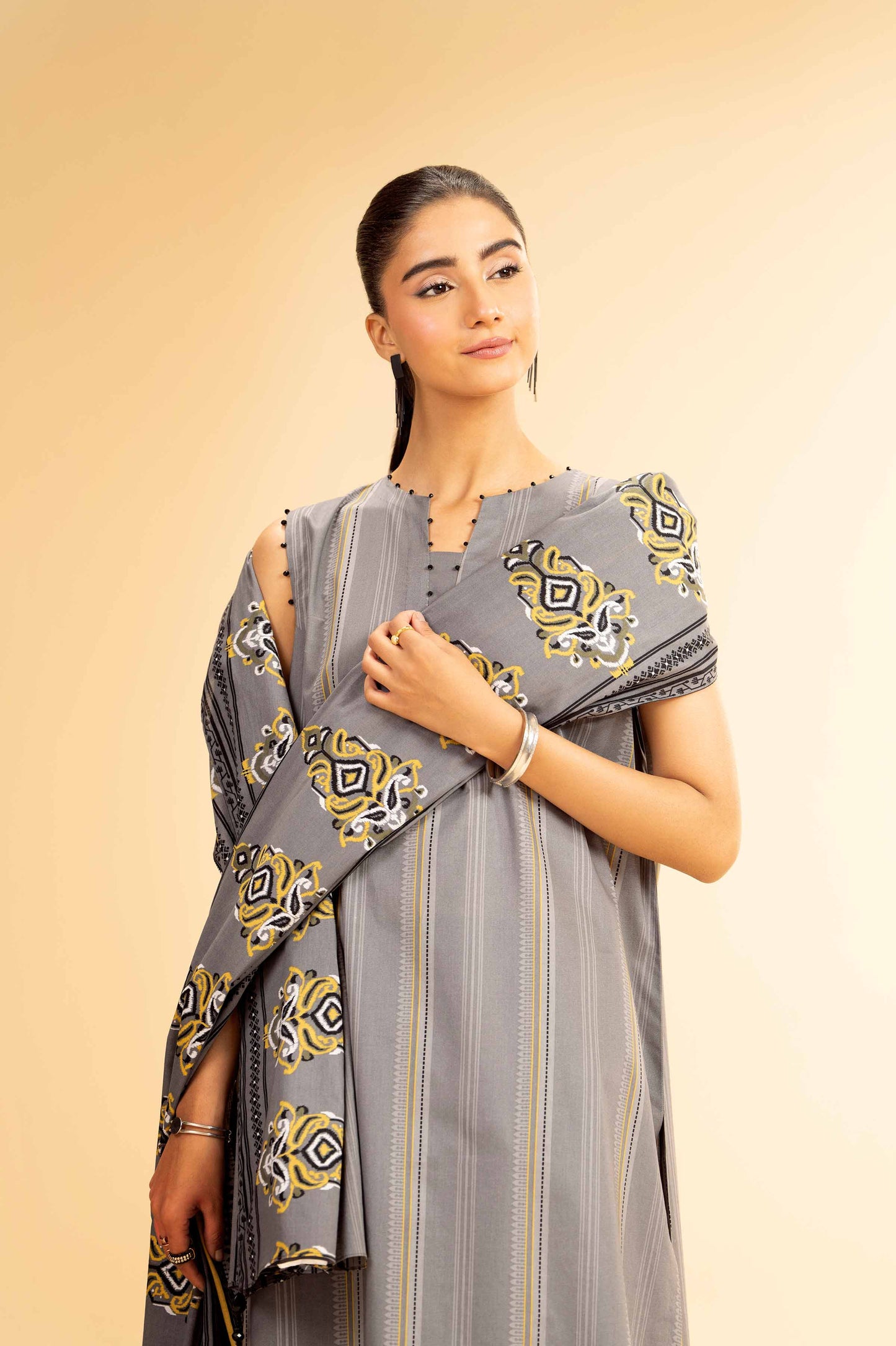 Nishat | Cross Season Edit | 42501075 XL Gray Cambric