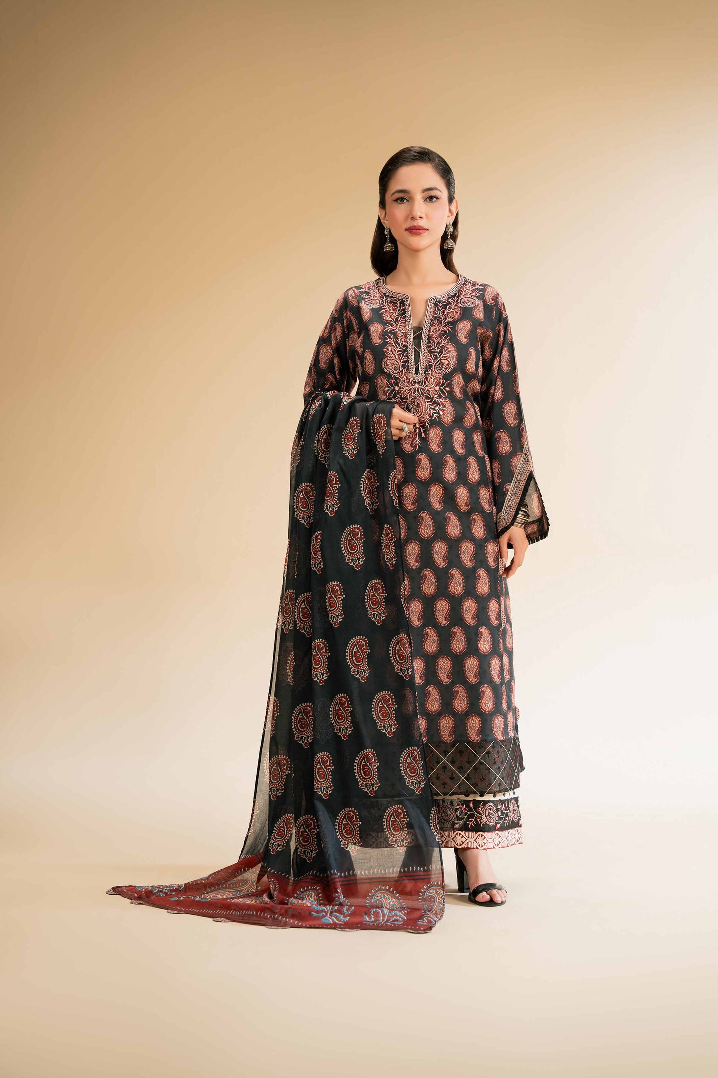 Nishat | Cross Season Edit | 42519175 XL Black Cambric