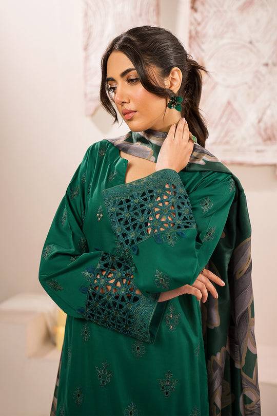 Iznik | Lawnkari 24 | UE-159 PLUSH GREEN - Pakistani Designer Dress - by Iznik | Type: Formal - 100% Original at Saira Sultan