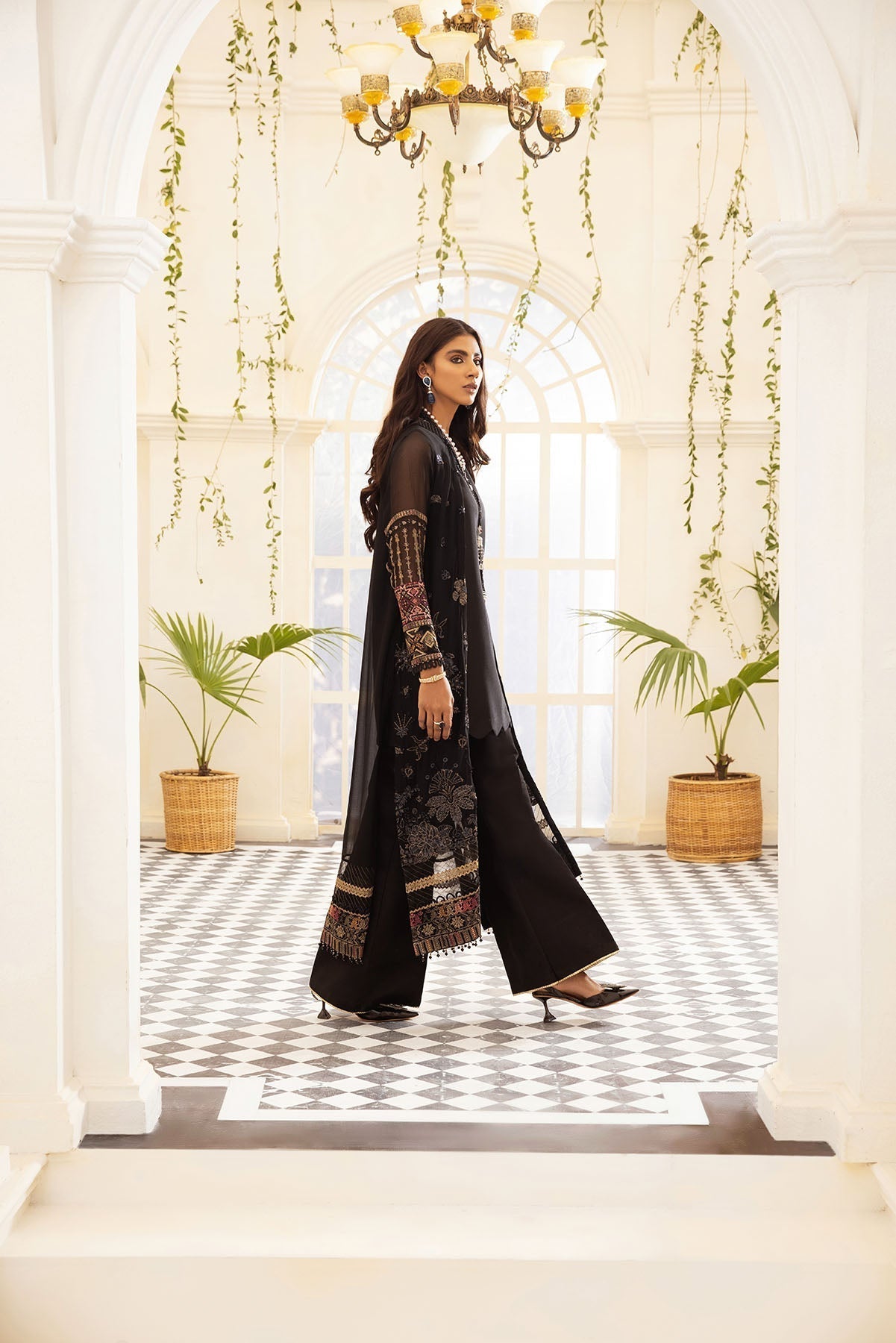 Xenia Formals | Raahi Luxury Formals | LILIA - Pakistani Designer Dress - by Xenia Formals | Type: Formal - 100% Original at Saira Sultan