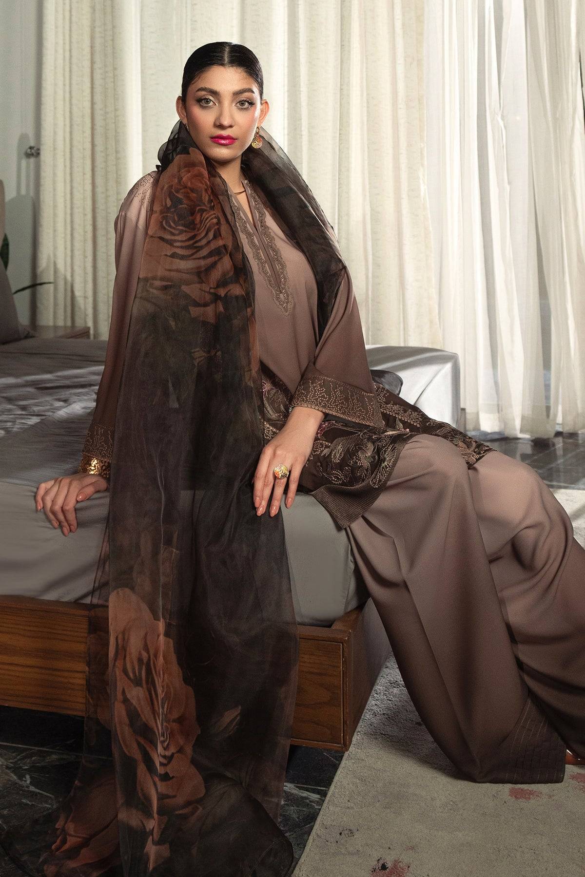 Erum Khan | Eid Edit 25 | Mocha Muse - Pakistani Designer Dress - by Erum Khan | Type: Ladies Clothes - 100% Original at Saira Sultan