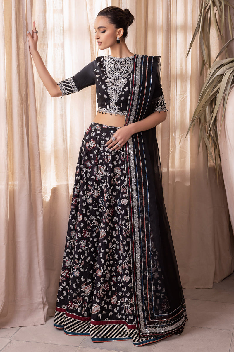 Jazmin | Formals Collection | RAW SILK UR-7015 - Pakistani Designer Dress - by Jazmin | Type: Formal - 100% Original at Saira Sultan
