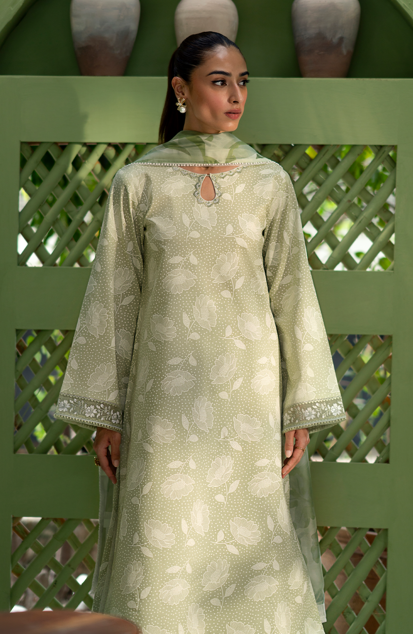 Seran | Artisan Lawn 25 | PISTACHE L Pistachio Green Lawn
