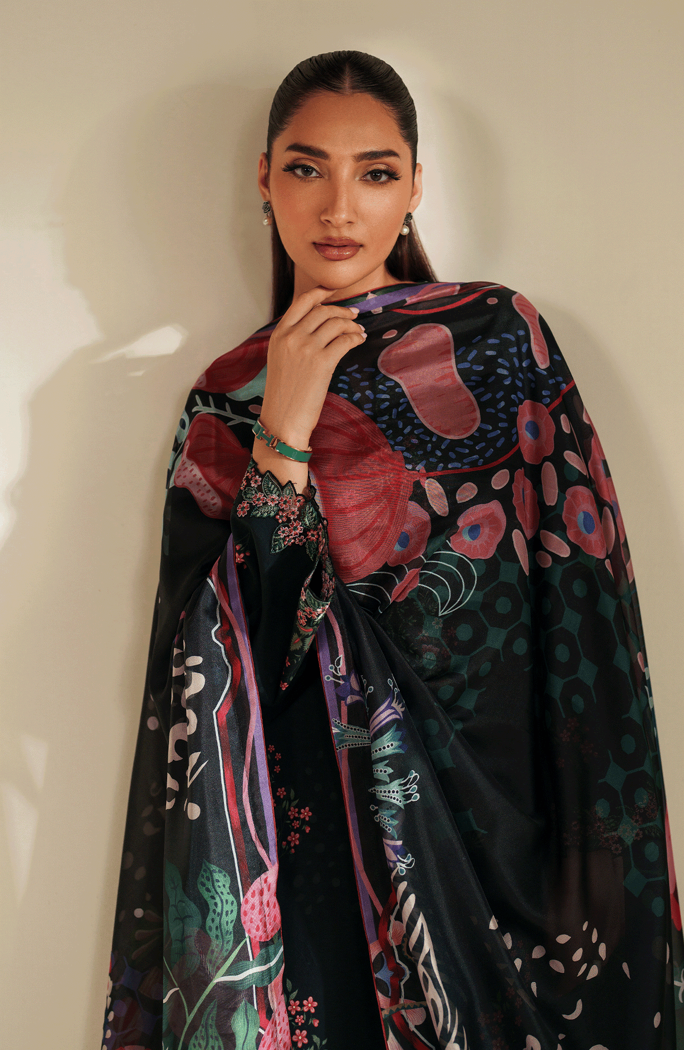 Seran | Ilara Cambric |NOIREA - Pakistani Designer Dress - by Seran - Type : Ladies Clothes - 100% Original at Saira Sultan