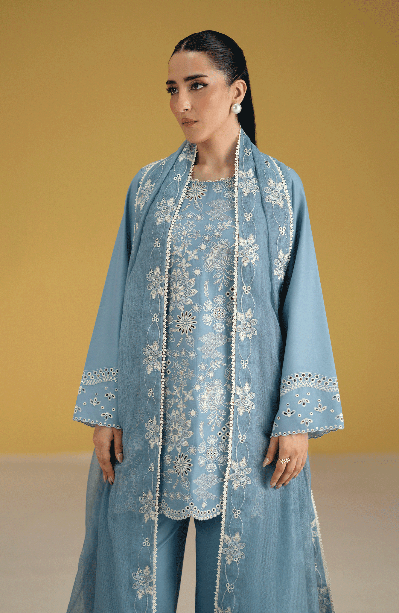 Seran | Luxury Pret | ARLA - 3pc - Pakistani Designer Dress - by Seran - Type : Ladies Clothes - 100% Original at Saira Sultan