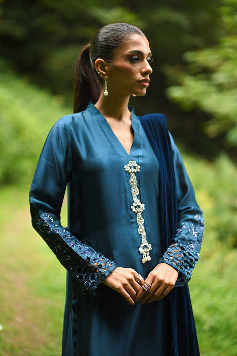 Hue Pret | Farasha Luxury Winter | Mina M Teal Blue Pure Sheesh Silk