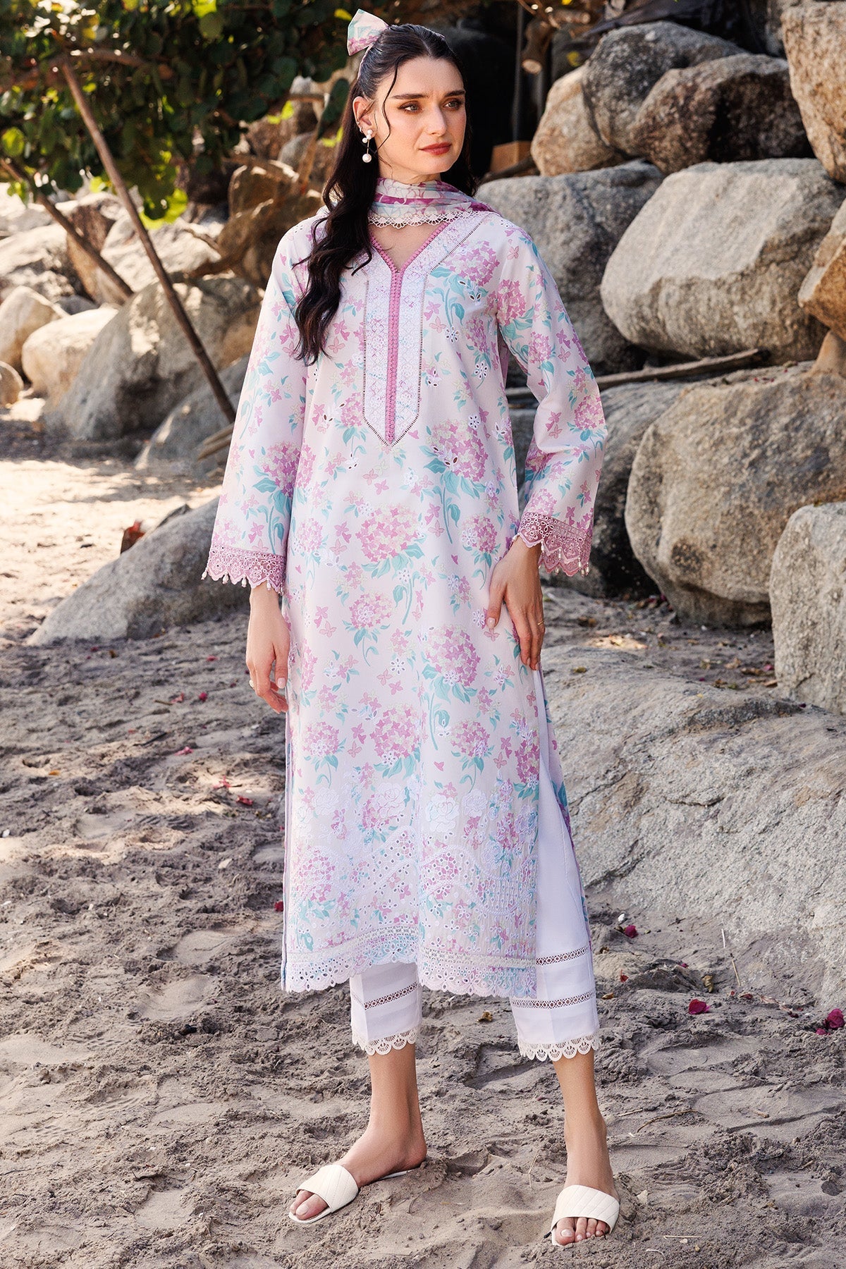 Farasha | Printed Essentials | Blossom Mist XS Soft Lilac Lawn
