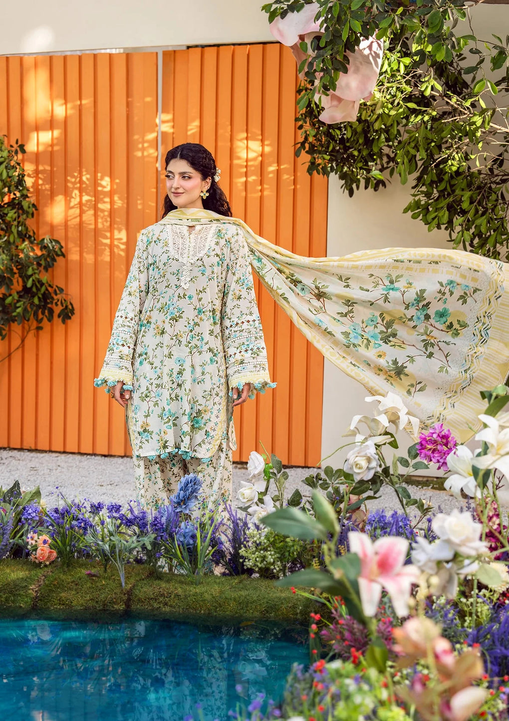 Elaf Premium | Prints 25 | EPS-3A IVORY WHISPERS XL Off White Lawn