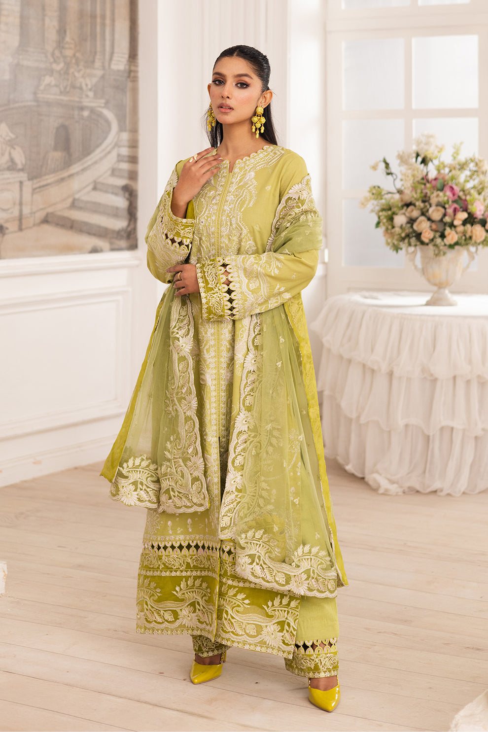 Maryum N Maria | Mira Luxury Lawn | MOZHDEH - FS50115 XS Olive Lawn