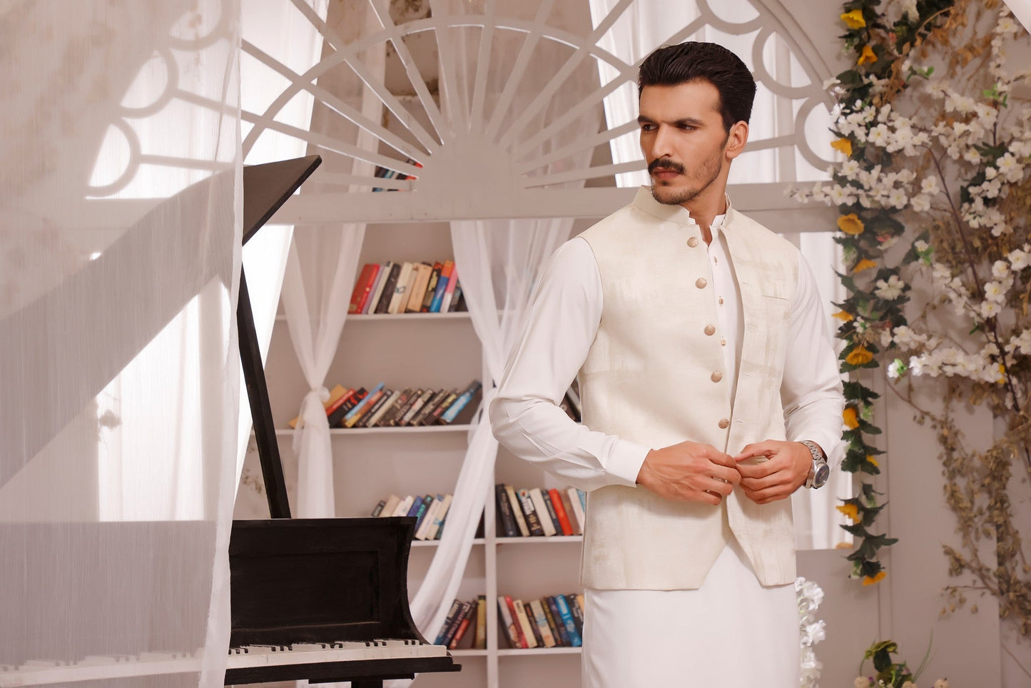 TGM | Men Fancy Wedding | White Whisper (3 Piece) Medium