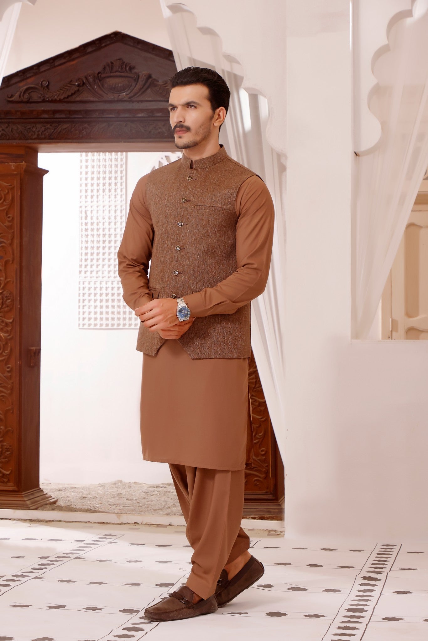 TGM | Men Fancy Wedding | Feather Brown (3 Piece) Medium