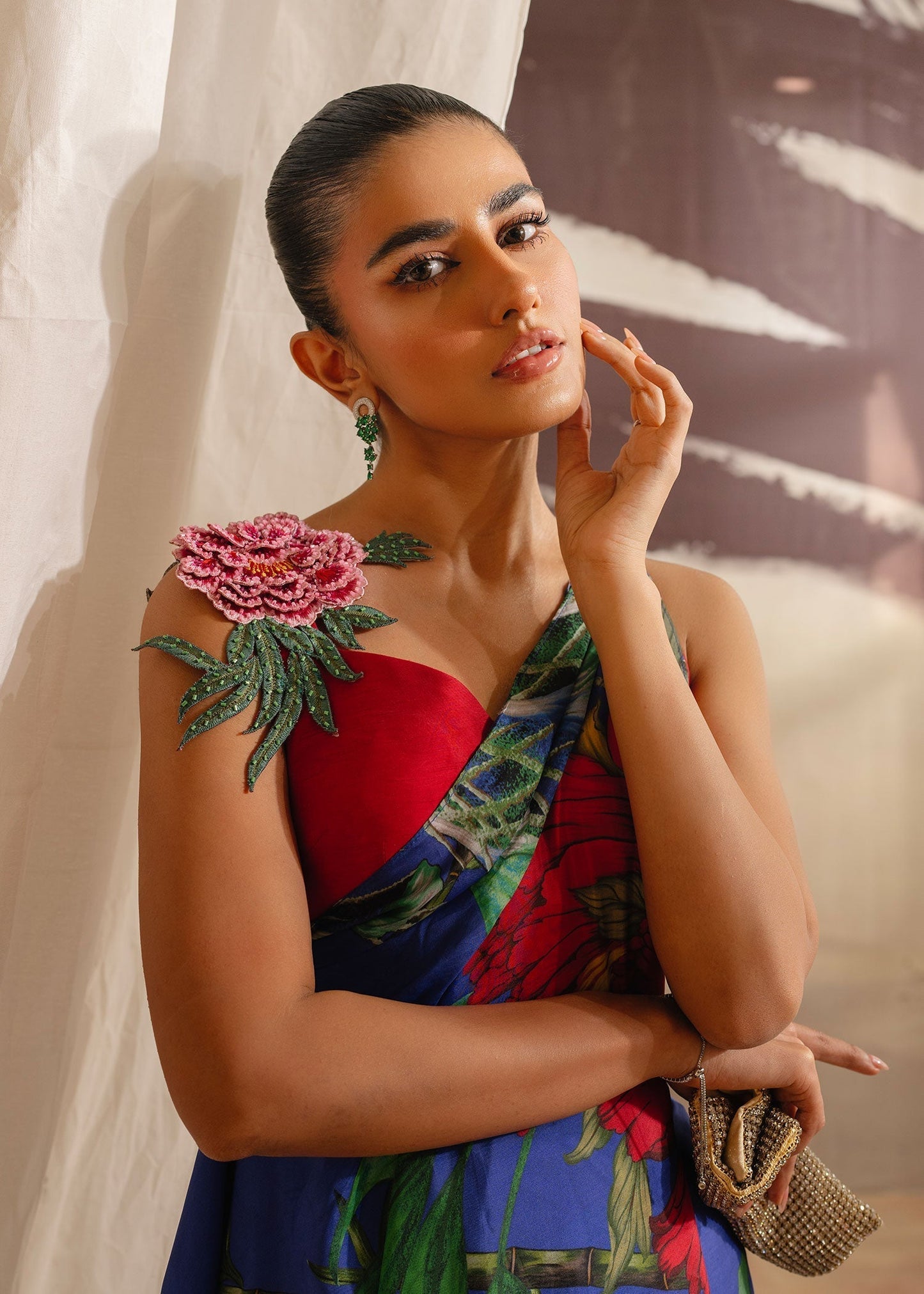 Mahgul | Eye of Cemal | Bold Breeze S Red Korean Raw Silk