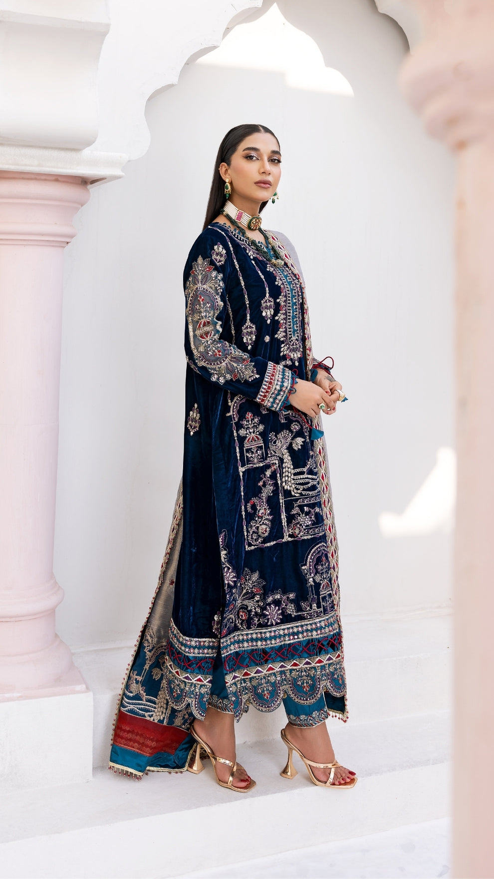 Zebtan | Andaz e Makhmal | ZAM-12 XL Teal Blue Velvet