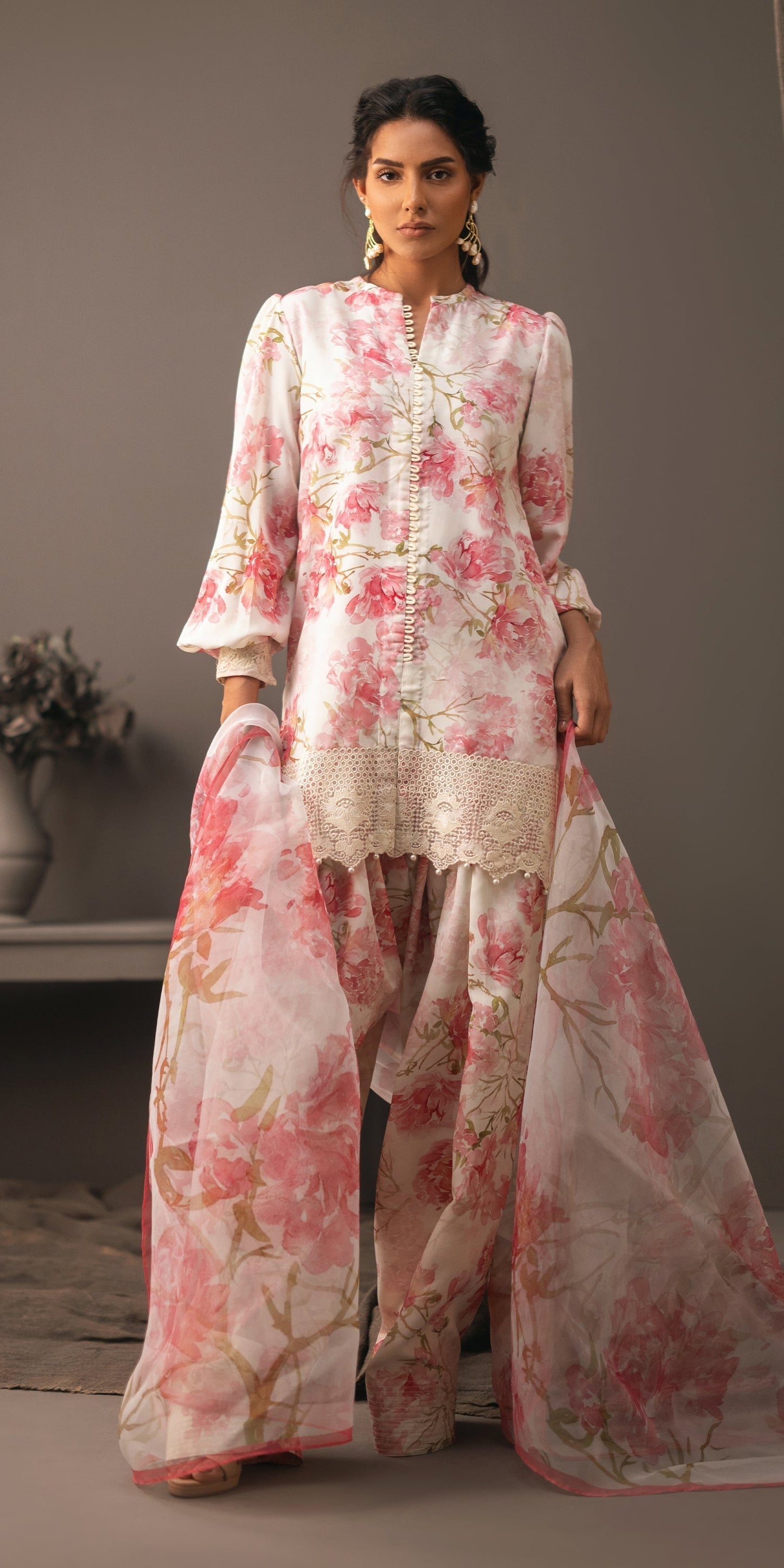 Erum Khan | Beyond Basic | BOLD BOUQUET - Pakistani Designer Dress - by Erum Khan | Type: Ladies Clothes - 100% Original at Saira Sultan