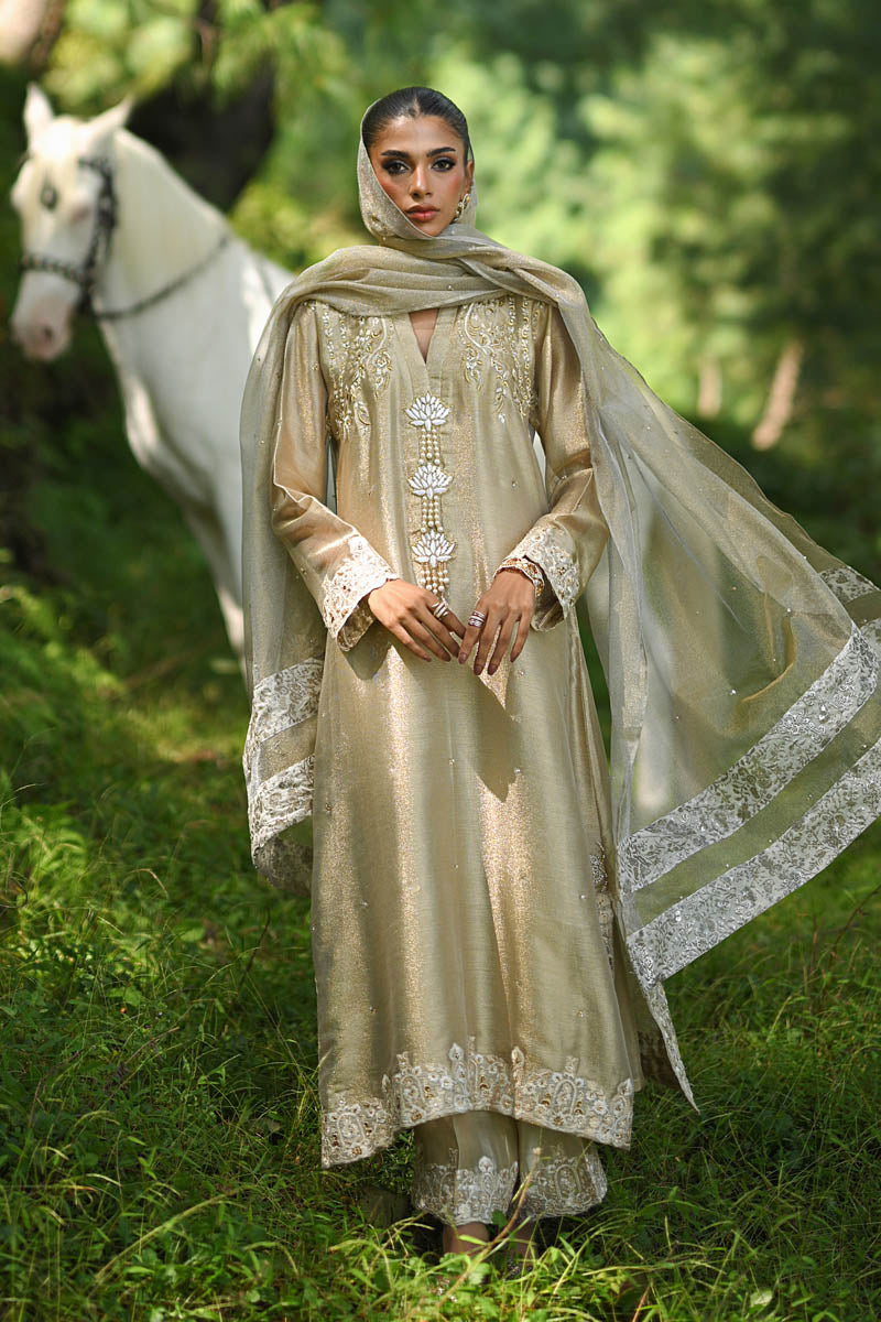 Hue Pret | Farasha Luxury Winter | Esmeray L Golden Pure Shimmer