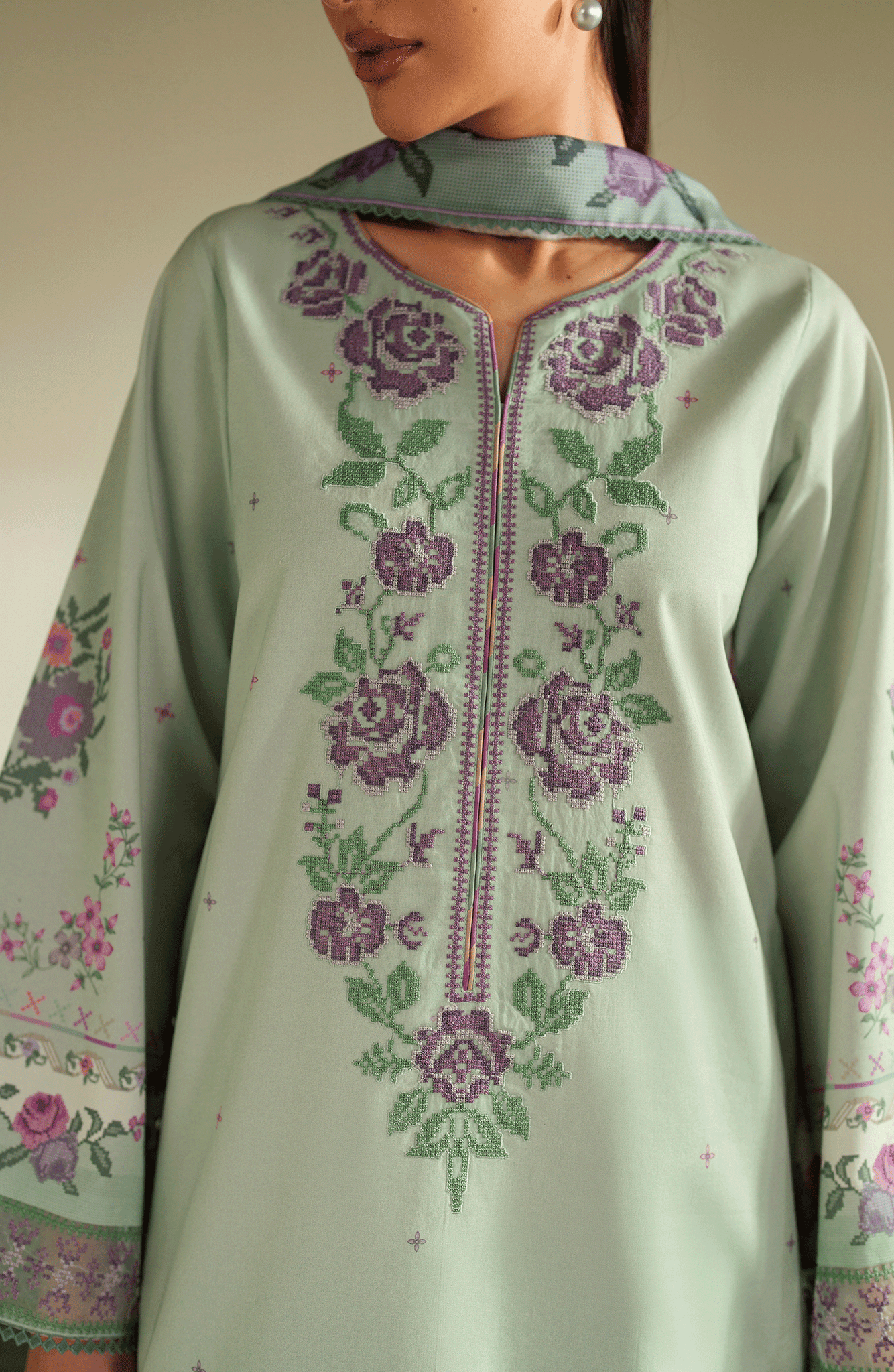 Seran | Ilara Cambric | AVELINE - Pakistani Designer Dress - by Seran - Type : Ladies Clothes - 100% Original at Saira Sultan