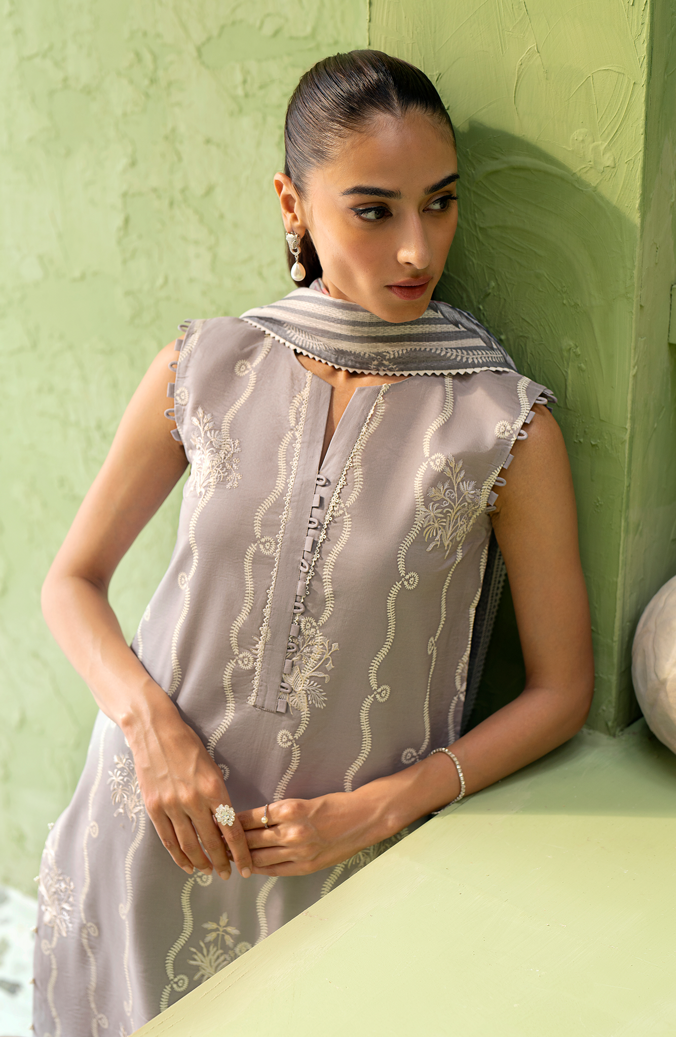 Seran | Artisan Lawn 25 | GRIS M Lilac Gray Lawn