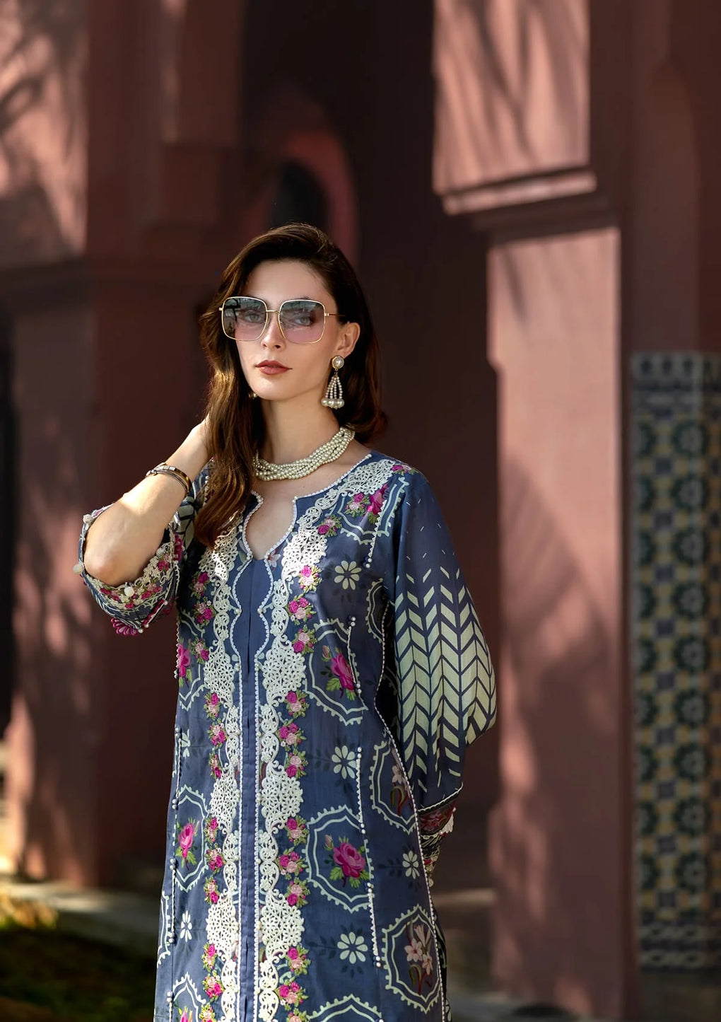 Elaf Premium | Signature 25 | ETS-04A SYLVIE M Blue Gray Lawn