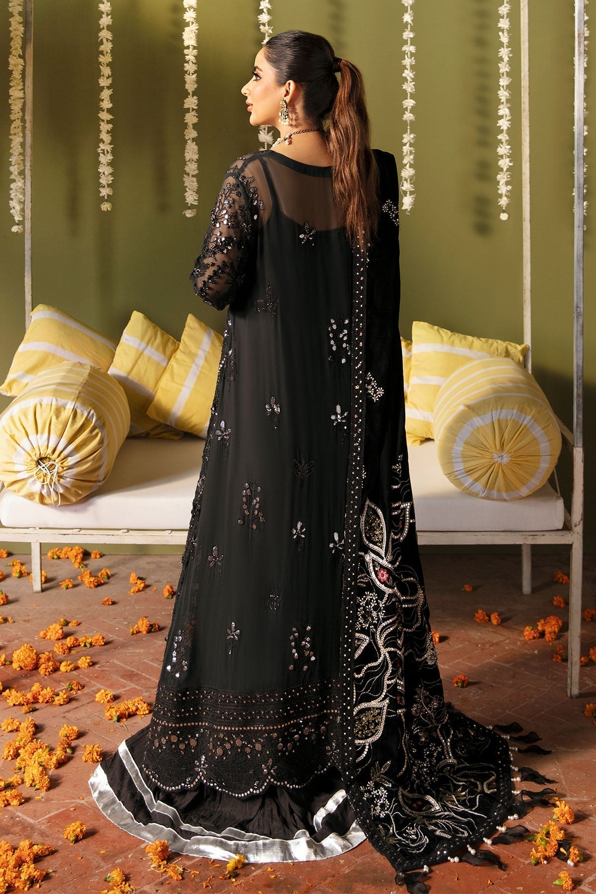 Nureh | Jhoomro Wedding Formals |NL-57 - LIBAS-E-KHAS - Pakistani Designer Dress - by Nureh | Type: Bridal - 100% Original at Saira Sultan
