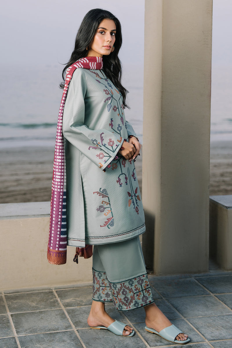 Jazmin | Summer Lawn 25 | USE-9137 S Light Pistachio Lawn