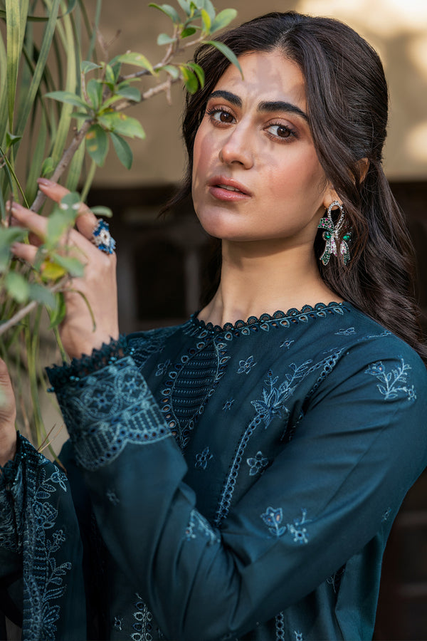 Farasha | Summer Weaves Embroidered Lawn | Teal Serenity M Zinc Lawn