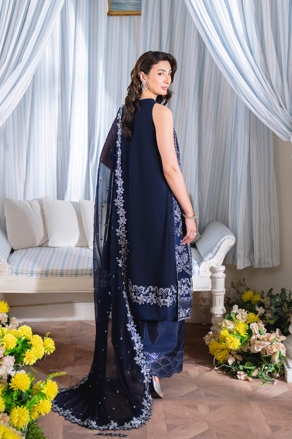 Neeshay | Dastaan Formals 25 | Neelisha - Pakistani Designer Dress - by Neeshay - Type : Ladies Clothes - 100% Original at Saira Sultan