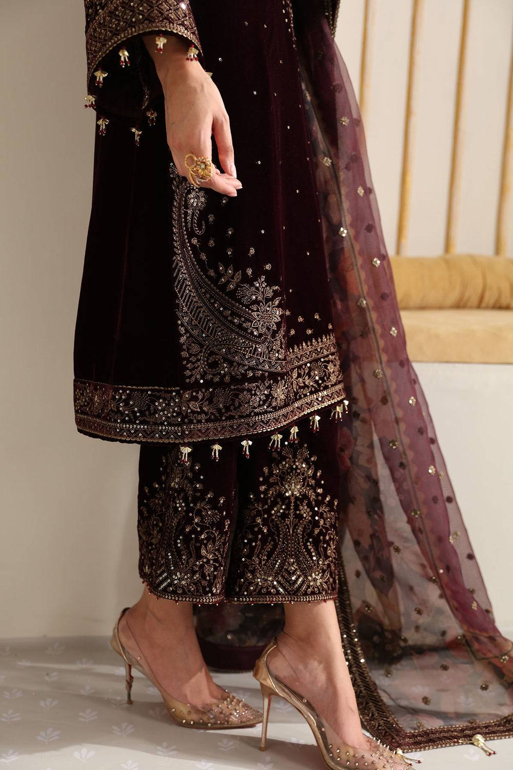 Jazmin | Velvet Edit 24 | Velvet Formal VF-2012 L