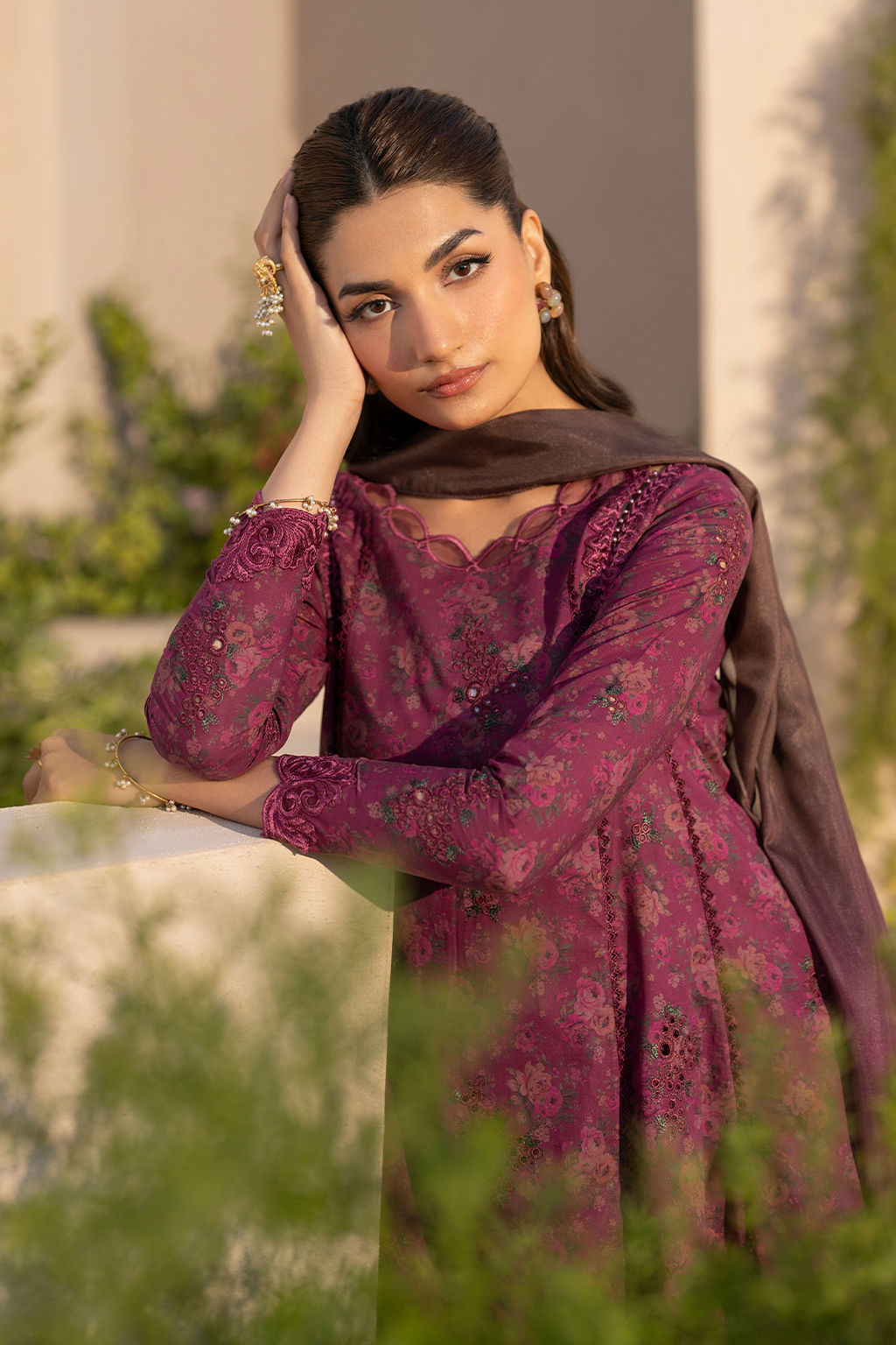 Iznik | Festive Lawn 25 | EFL-09 L Wine Lawn