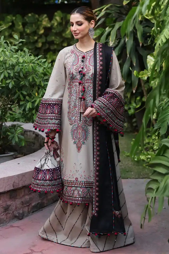 Jazmin | Dastaan Luxury Winter 23 | D7 - Pakistani Designer Dress - by Jazmin | Type: Luxury - 100% Original at Saira Sultan