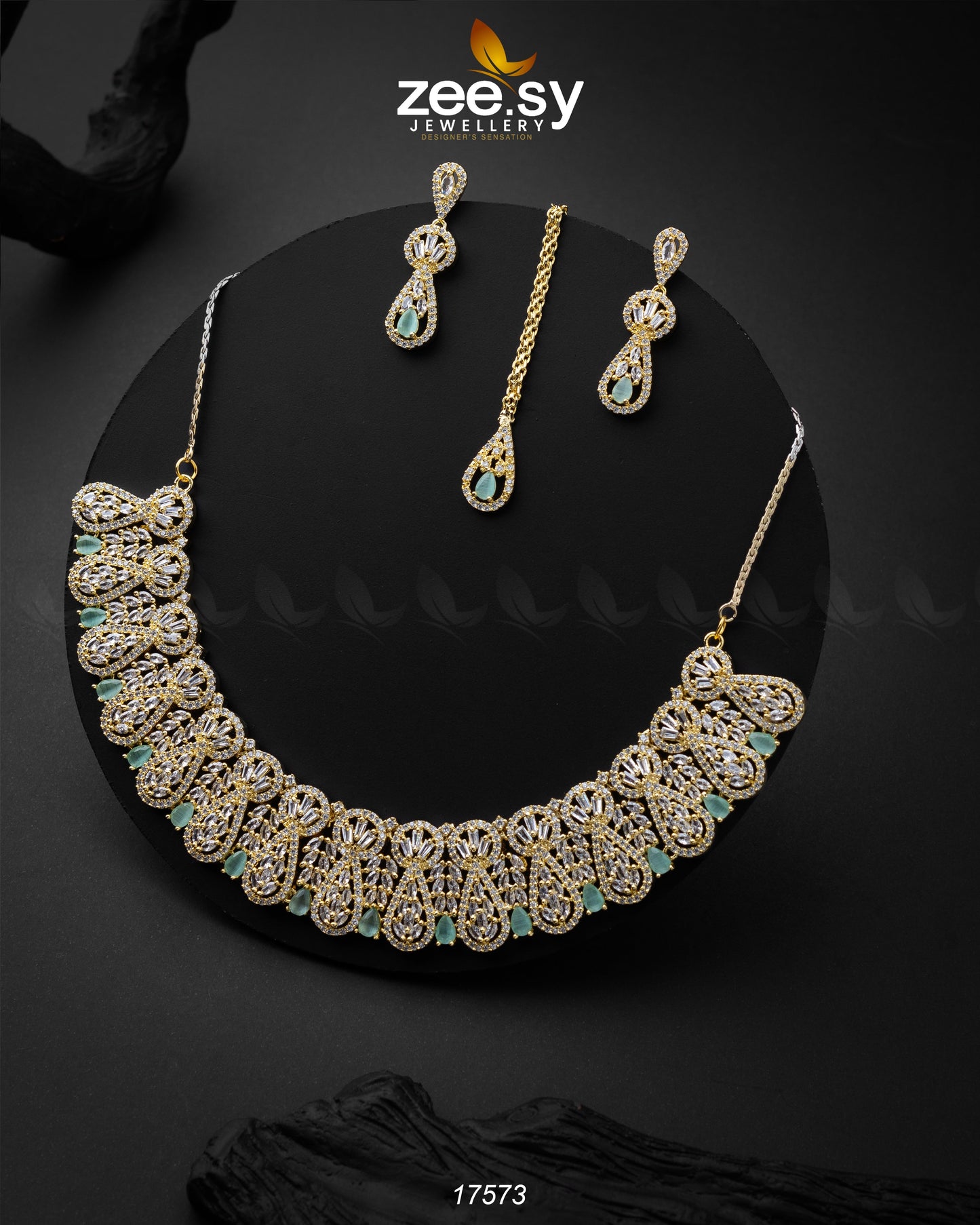 Glitz Necklace Golden Mint Green