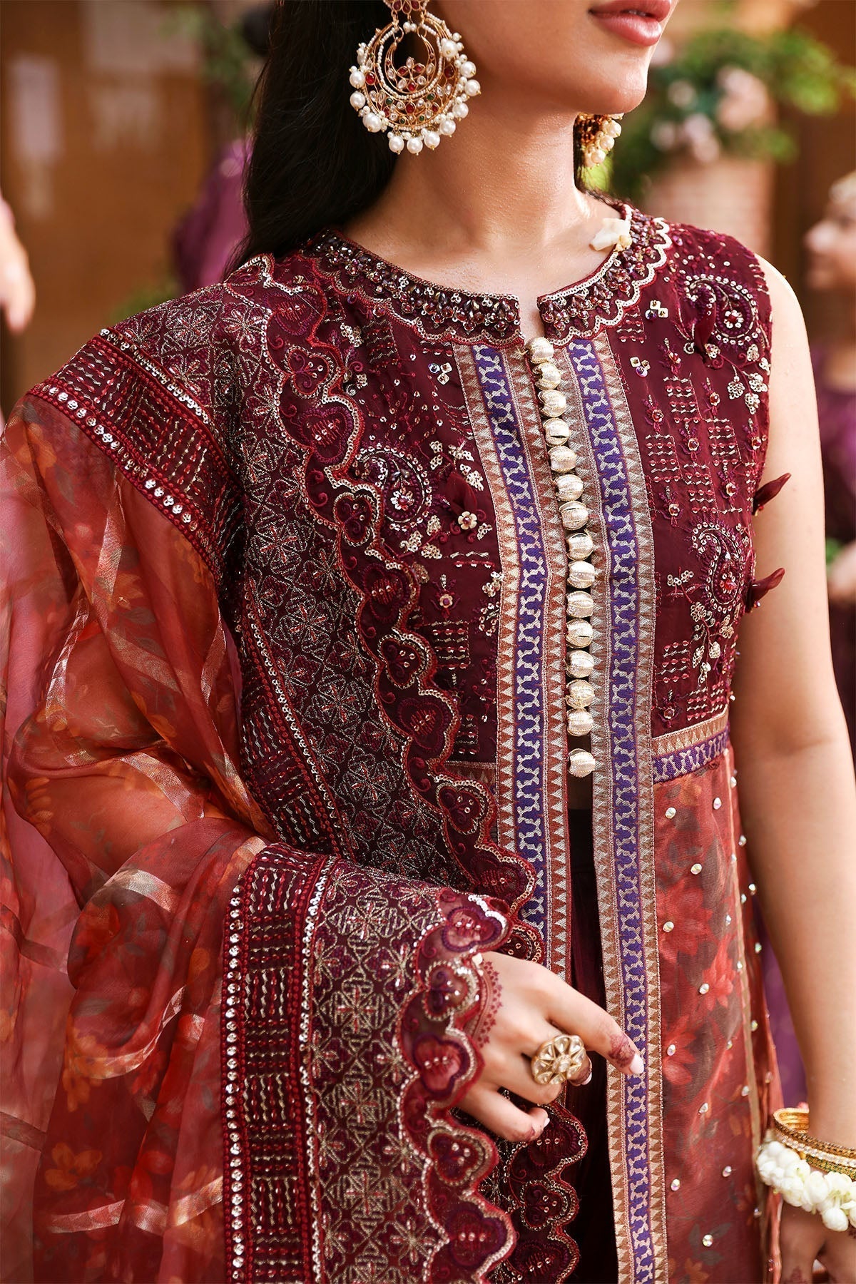 Nureh | Jhoomro Wedding Formals | NL-71 GEHNA - Pakistani Designer Dress - by Nureh | Type: Bridal - 100% Original at Saira Sultan