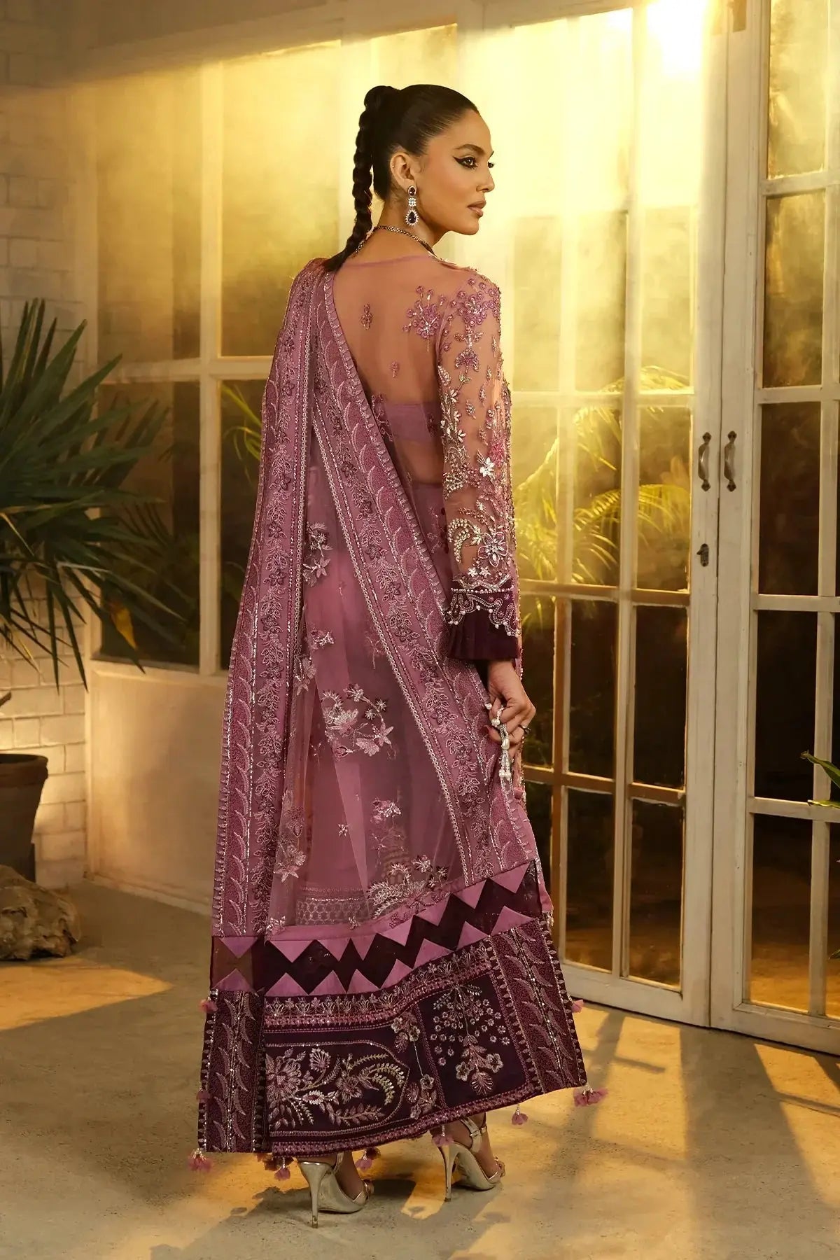 Mina Kashif | Kahani Luxury Formals 23 | Barin - Pakistani Designer Dress - by Mina Kashif | Type: Formal - 100% Original at Saira Sultan