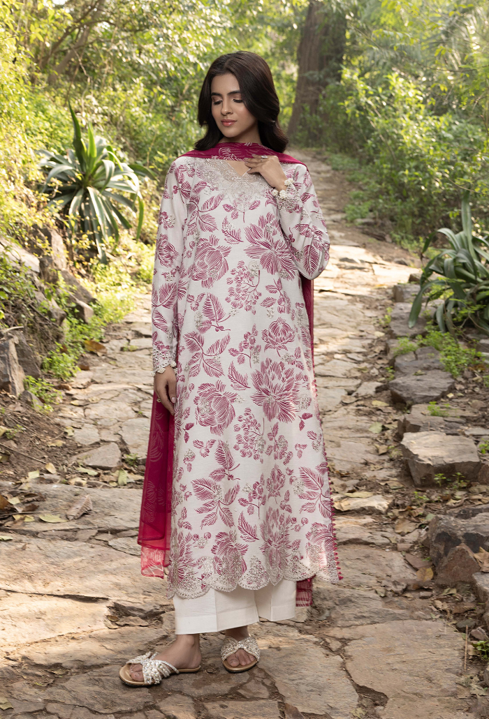 Humdum | Eden Garden 25 | Eden Garden - D04 S Ivory Lawn
