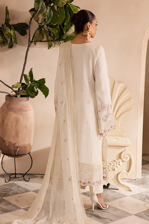 Emaan Adeel | Miraan luxury chiffon | ELANORA S Off White Chiffon