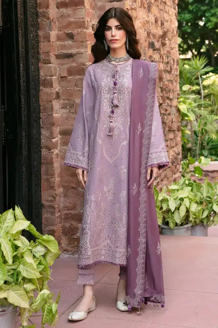 Jazmin | Dastaan Luxury Winter 23 | D5 - Pakistani Designer Dress - by Jazmin | Type: Luxury - 100% Original at Saira Sultan