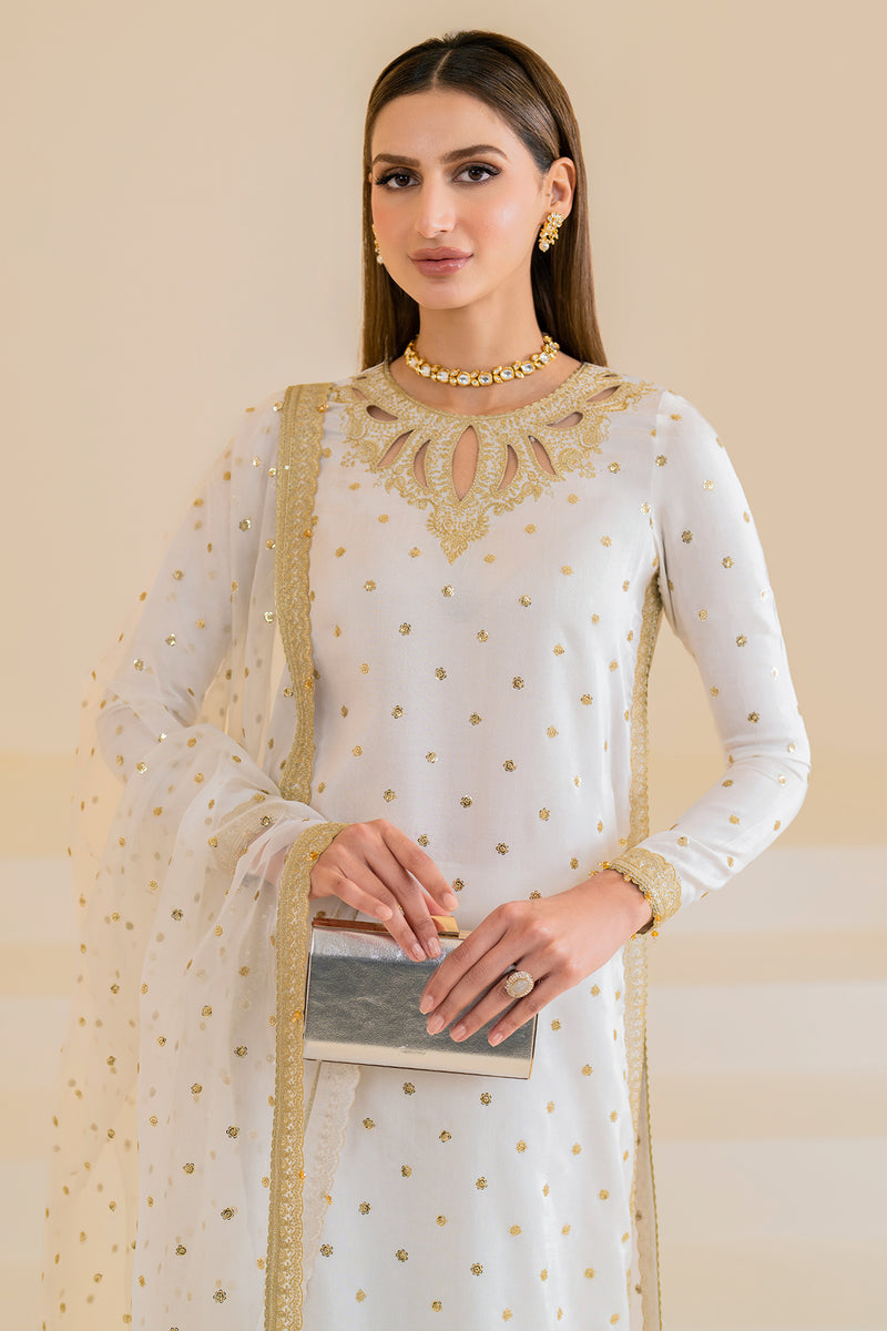 Jazmin | Formals Collection | Raw Silk UR-7020 - Pakistani Designer Dress - by Jazmin | Type: Formal - 100% Original at Saira Sultan