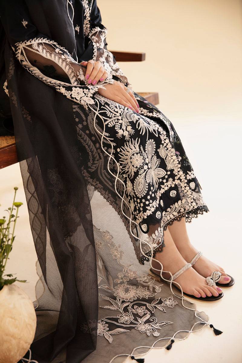 Qalamkar | Qlinekari Luxury Lawn | SQ-03 MARWA - Pakistani Designer Dress - by Qalamkar | Type: Luxury - 100% Original at Saira Sultan