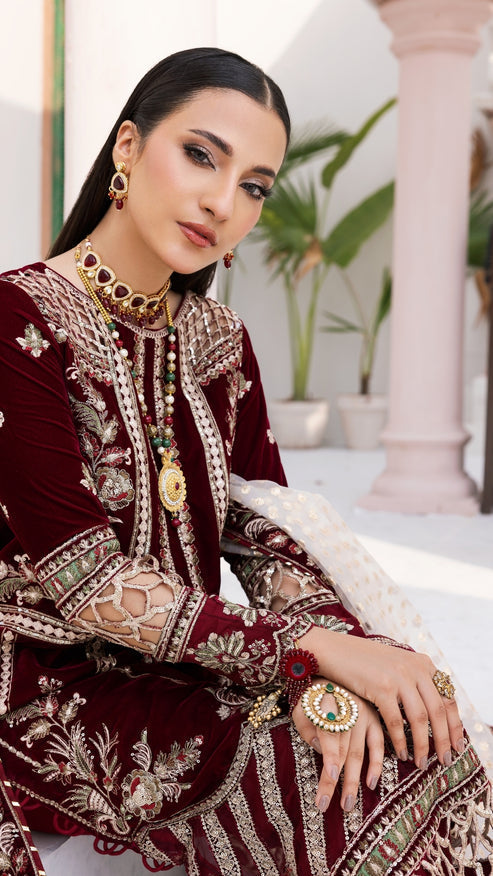 Zebtan | Andaz e Makhmal | ZAM-02 M Maroon Velvet