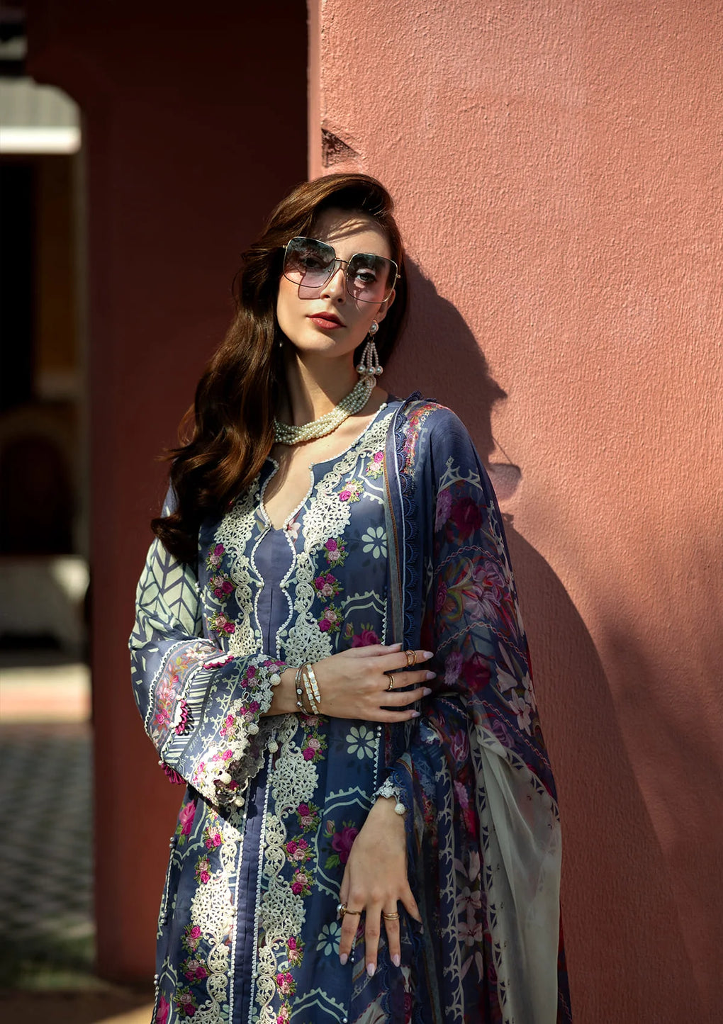 Elaf Premium | Signature 25 | ETS-04A SYLVIE L Blue Gray Lawn