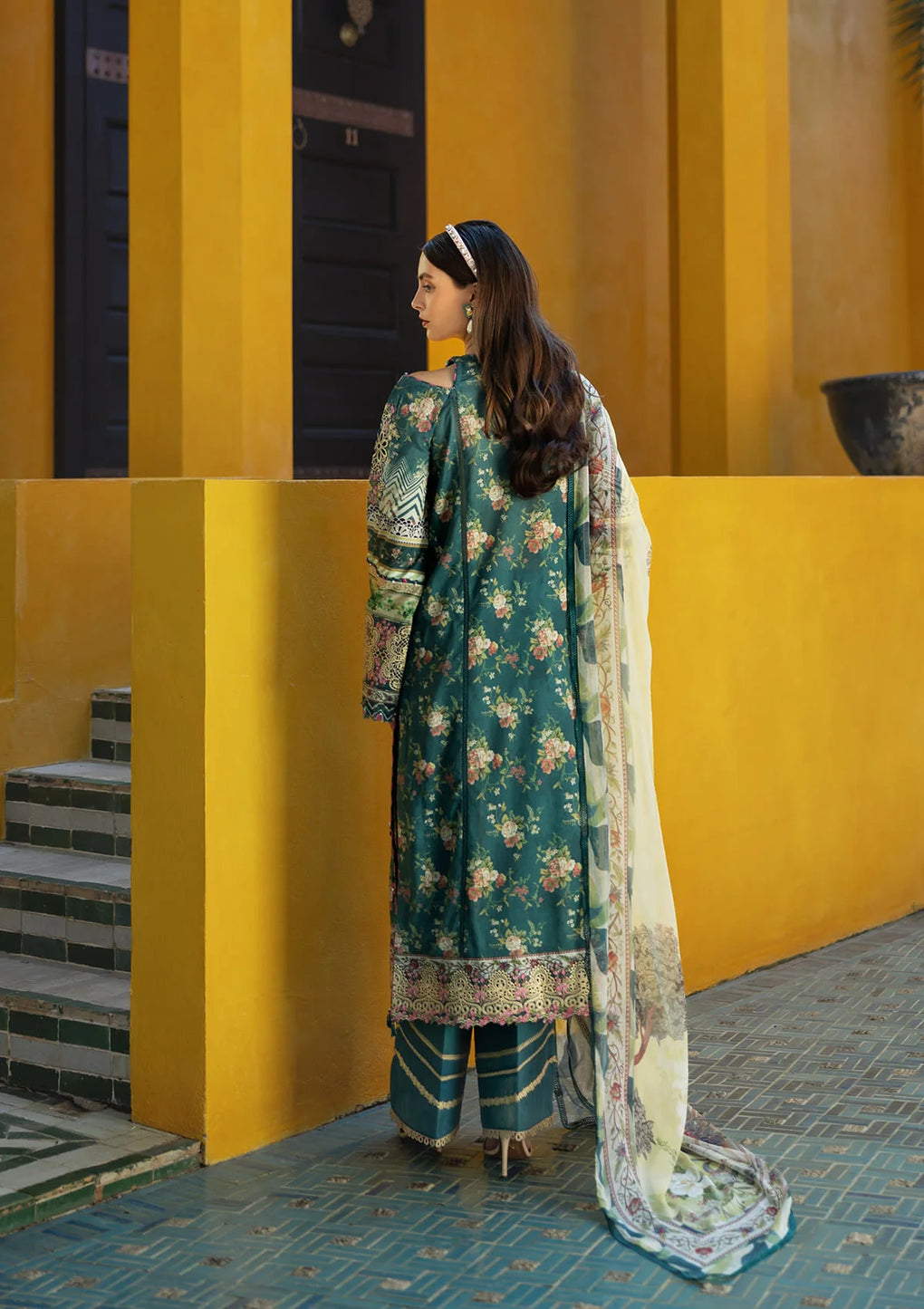 Elaf Premium | Signature 25 | ETS-07A STAY CURIOUS S Emerald Green Lawn