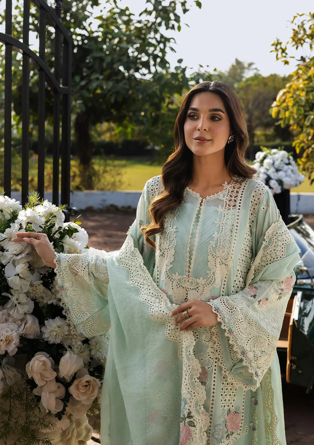 Kahf Premium | Luxury Lawn 25 | KLR-2B Garnet L Aqua Lawn