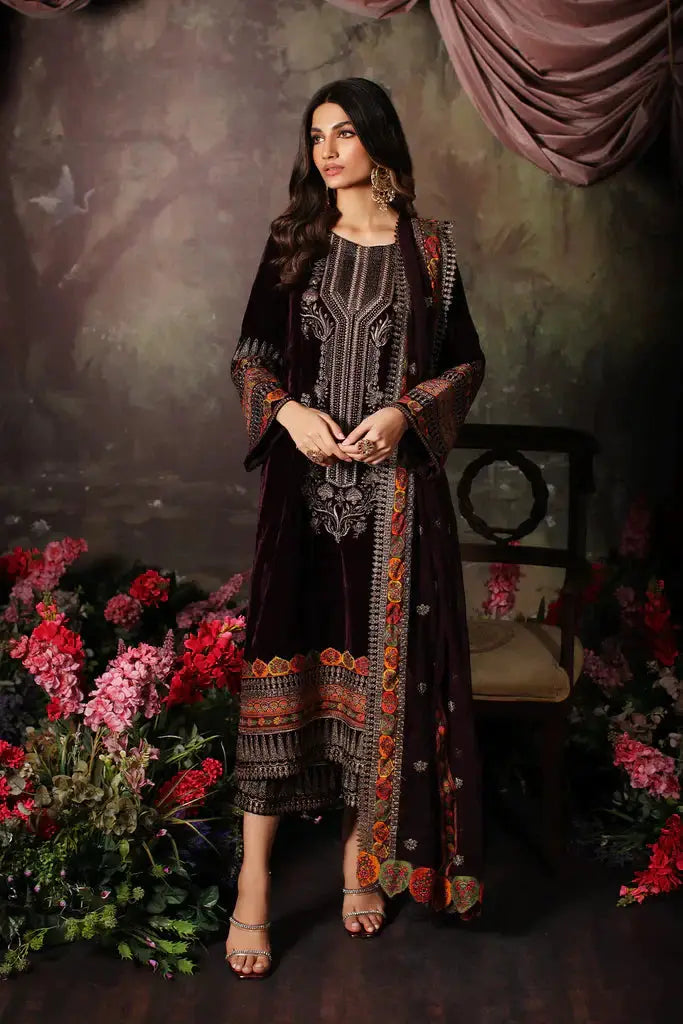 Charizma | Signora Velvet 23 | CVT3-01 - Pakistani Designer Dress - by Charizma | Type: Formal - 100% Original at Saira Sultan