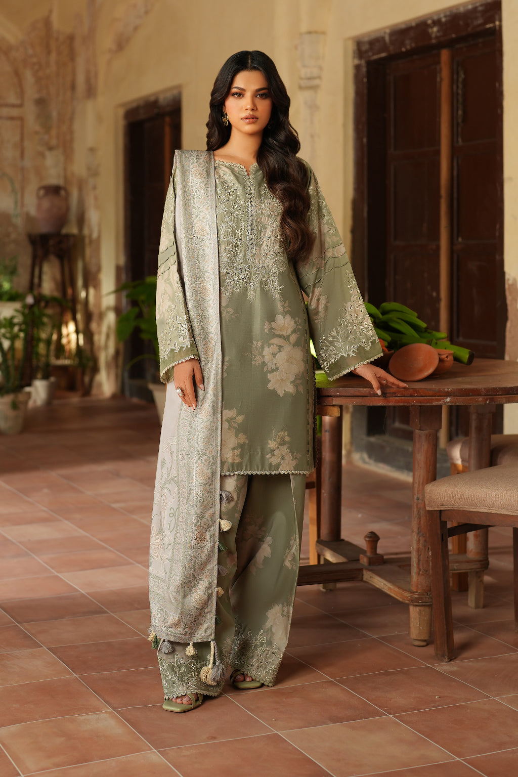Iznik | Winter 25 | IPF-08 - Pakistani Designer Dress - by Iznik - Type : Ladies Clothes - 100% Original at Saira Sultan